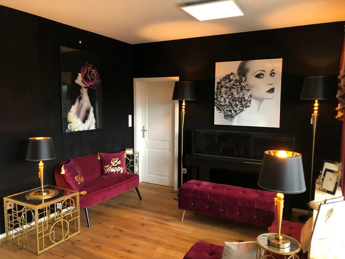 Haus Gruenewald Unsleben Apartment